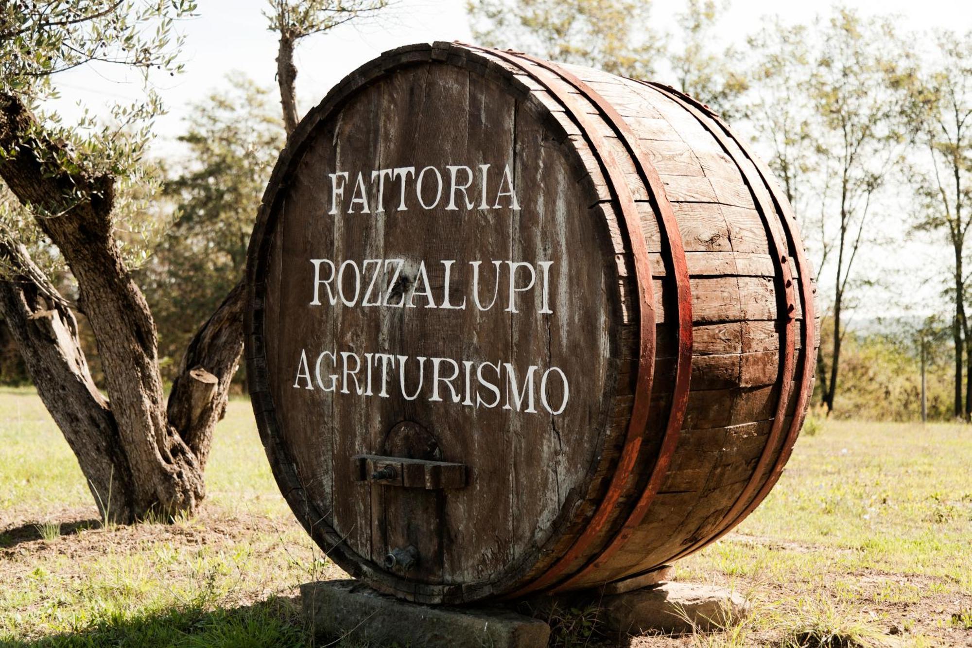 Agriturismo Fattoria Rozzalupi Черрето-Гвиди Экстерьер фото