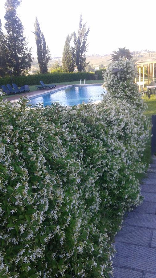 Agriturismo Fattoria Rozzalupi Черрето-Гвиди Экстерьер фото
